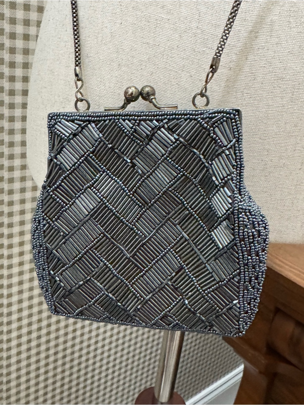 1950s La Regale Beaded Evening Bag Gunmetal Gray Basketweave Crossbody